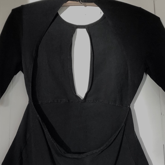 Black bodysuit with keyhole front and open back - Picture 3 of 5